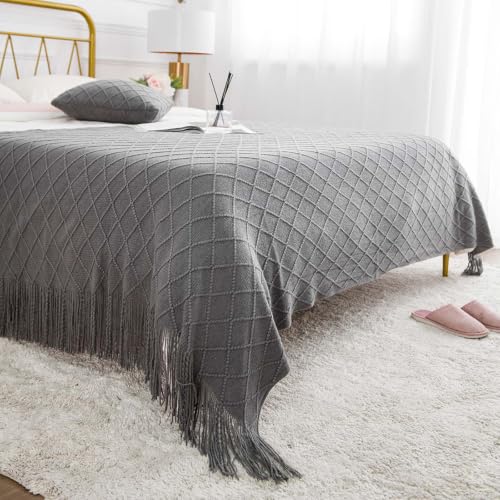 Decorative Bed Runner with Tassels and Diamond Knit Pattern - All Season Waffle Knit Textile 51x67in