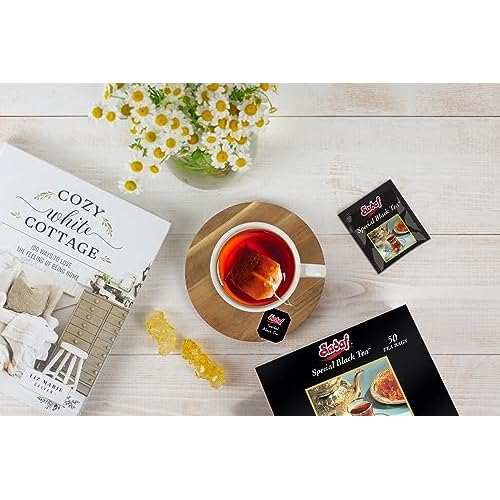 Clover Takumi Bamboo Circular 29-Inch Knitting Needles, Size 4 (3016/29-04)