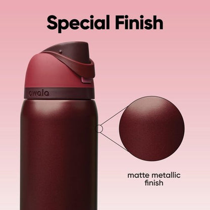 Owala FreeSip Insulated Stainless Steel Water Bottle with Straw, BPA-Free Sports Water Bottle, Great for Travel, 32 Oz, Black Cherry