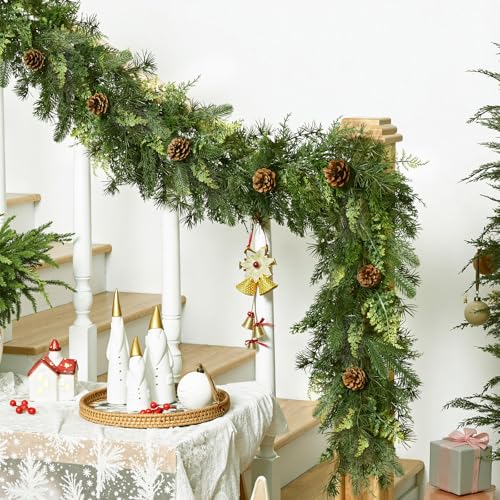 6FT Christmas Garland with Lights - Realistic Cedar & Pinecones, Prelit Indoor Outdoor Decor - Variation 1 / 6FT-1Pc