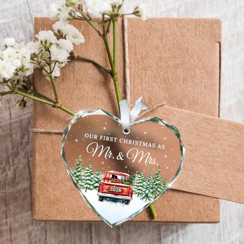 First Christmas Married Ornament 2026 - Mr & Mrs Wedding Keepsake - Variation 1st Mr & Mrs 2