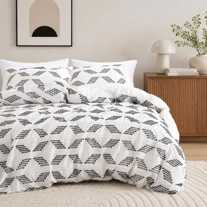 King Duvet Cover Set with Tufted Boho Cotton Blend - Black White Variation