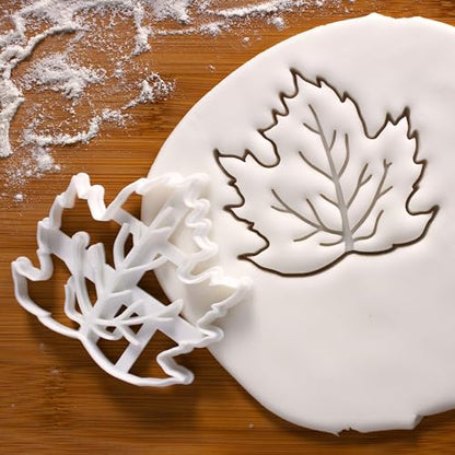 Maple Leaf Cookie Cutter - 7.8cm Baking & Craft Tool