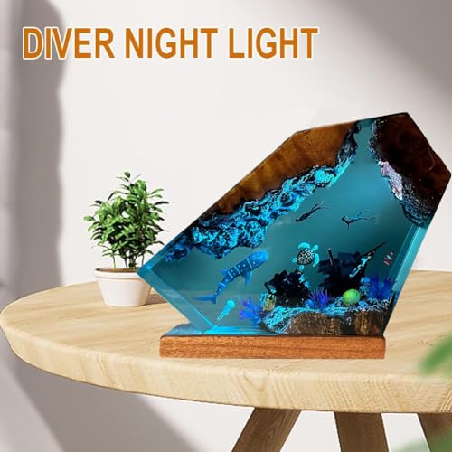 Resin Ocean Night Light - 6x4in Epoxy Bedside Lamp with Underwater Scene - Diver & Marine Decor