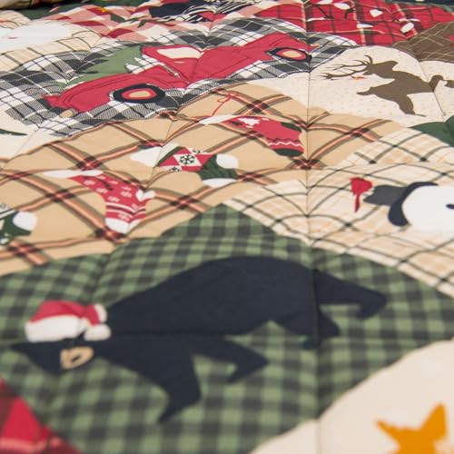 Donna Sharp Holiday Dream King Quilt Set - Reversible 104x96 Inches with Pillow Shams - Holiday Pattern