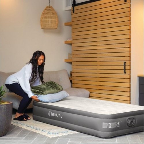 Intex TruAire Luxury Air Mattress - Fiber-Tech Construction with Built-in Electric Pump | Multizone Support