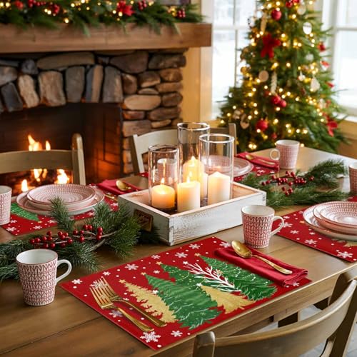 Christmas Tree Placemats Set of 4 - Red with Snowflakes & Christmas Tree Design