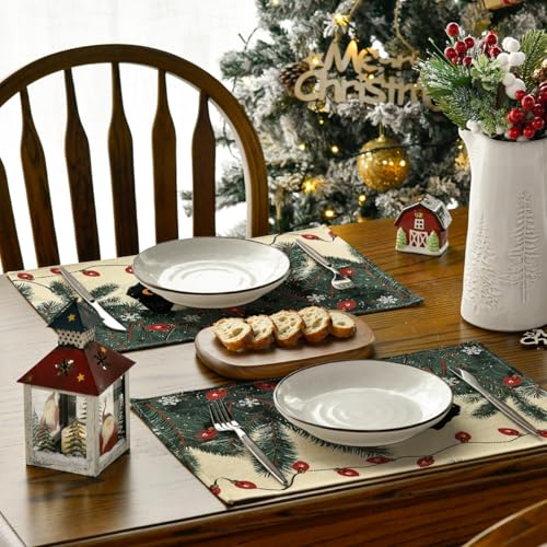 Christmas Cat Placemats Set of 4 12x18 Inch Seasonal Holiday Table Decor