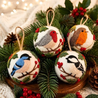 Christmas Felt Bird Ornaments Set - 4 Pcs Hanging Holiday Decorations - Ball