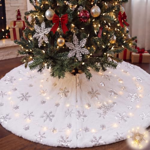 48 Inch White Faux Fur Christmas Tree Skirt with LED Fairy Lights - Silver Snowflakes