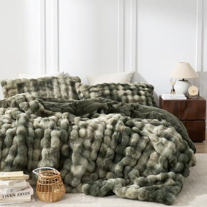 Queen Coma Inducer Snowball Bunny Comforter Set - Oversized Green