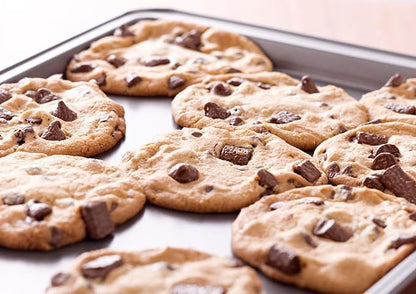 Winco Commercial-Grade Aluminum Sheet Pan - Durable 18 Gauge | 2/3 Size for Professional Baking