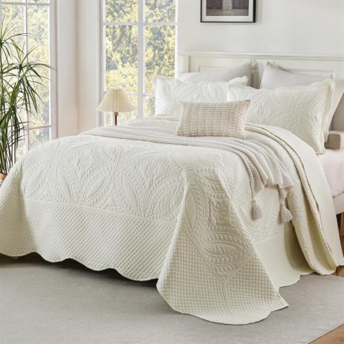 Oversize King Bedspread 120x120 Cream - Modern Pattern Lightweight Quilt Set