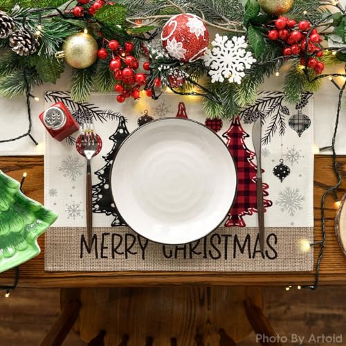 12x18 Inch Christmas Placemats Set of 6 - Red & Beige Holiday Table Decor