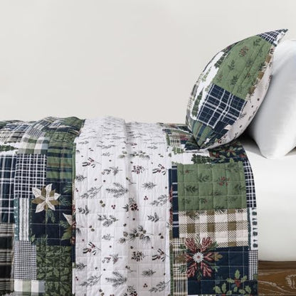 WDCOZY Reversible Christmas Cotton Quilt Queen Size - Green, 90x96 Inches