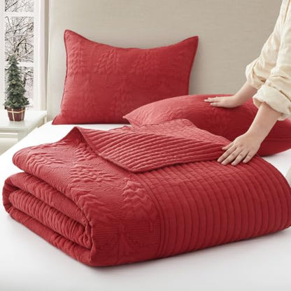 Reversible Christmas Tree Bedspread Set - King Size Red Quilted Bedding with Shams - Holiday Decor