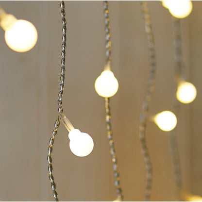 YOLIGHT Fairy Curtain Lights - 13ft 96 LED USB/Battery Powered Globe String Lights for Bedroom & Party Decor | Warm White