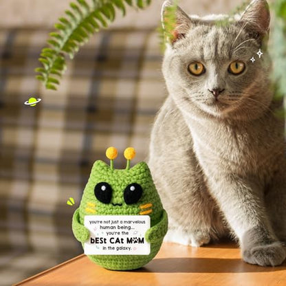 Best Cat Mom Gift - Handmade Crochet Alien Cat for Cat Lovers