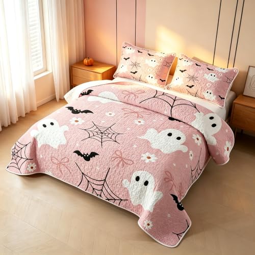 Bubblegum Pink Ghost Quilt Set King Size Halloween Bedding with Pillowcases