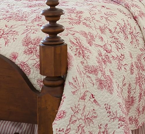 Full/Queen Christmas Quilt Set with Evergreen Toile & Cardinals - 3 Piece