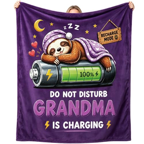 Funny Grandma Gift Blanket with Sloth Design, Cozy Throw for Birthdays