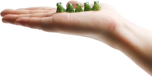 Exasinine Miniature Green Frog Figurines - 30 Pcs Resin Animals for Fairy Garden & Terrarium Decor