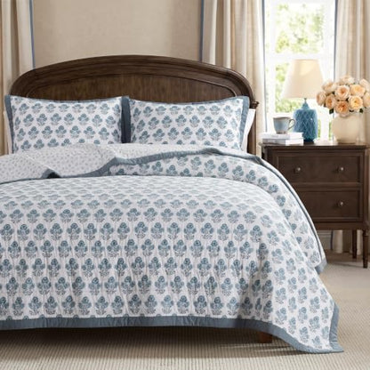 Reversible Cotton King Size Quilt Blue & White Patchwork 106x96