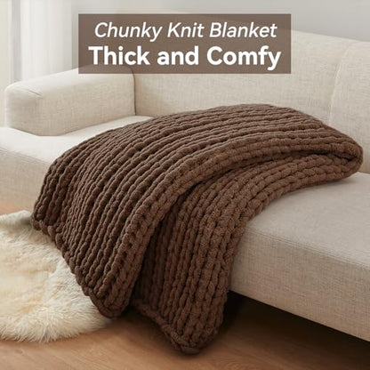Negwoo Chunky Knit Throw Blanket, 50''*60'' Knitted Throw Chenille Yarn for Bed Couch, Handmade Light Grey Crochet Big Thick Blanket, Machine Washable Cute Comfy Blanket for Home Decor