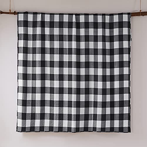 King Size Northern Star Quilt Set - Reversible Christmas Bedding with Pillow Shams