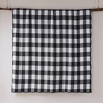 King Size Northern Star Quilt Set - Reversible Christmas Bedding with Pillow Shams