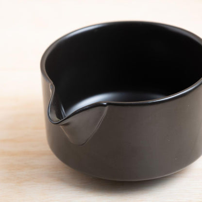 Naoki Matcha Ceramic Chawan Tea Bowl Set - Handmade Black Matte Glaze with Pour Spout - 18 Ounce Capacity