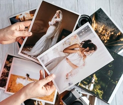 Custom 5x7 Photo Prints | 4-Pack | Upload Your Photos in Glossy or Matte Finish