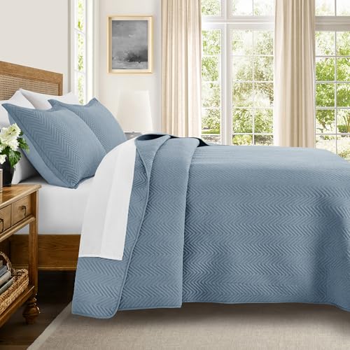 Twin Quilt Set with Wave Pattern - Washed Blue Bedspread 2 Pack - Linen Embossed Design