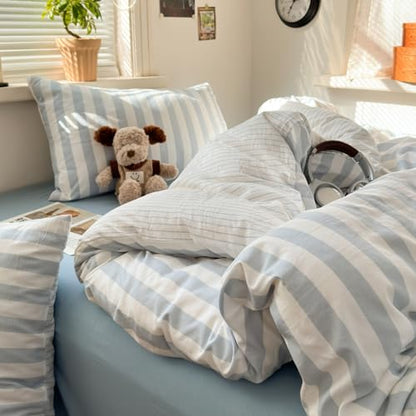Queen Reversible Striped Comforter Set - Light Blue Bedding