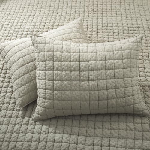 Taupe Reversible Cotton Quilt Set - King/Cal King with 2 Shams - Textured Grid Pattern