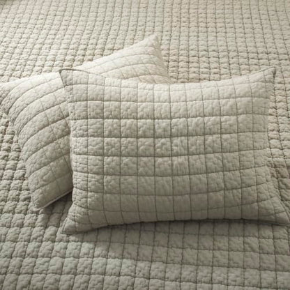 Taupe Reversible Cotton Quilt Set - King/Cal King with 2 Shams - Textured Grid Pattern