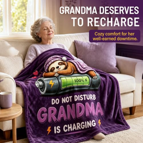 Funny Grandma Gift Blanket with Sloth Design, Cozy Throw for Birthdays