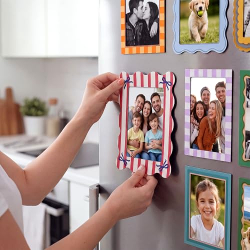 Magnetic Photo Frames for Refrigerator and Lockers - Retro Style, 2 Sizes, 24 Pack