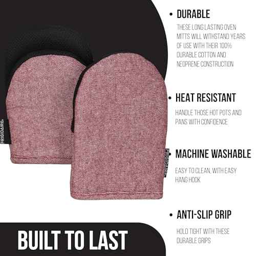 Frigidaire Sasha 2-Pack Cotton and Neoprene Mini Oven Mitts, Heat Resistant, Anti-Slip, Machine Washable, 5.25" x 8", Red, Set of 2