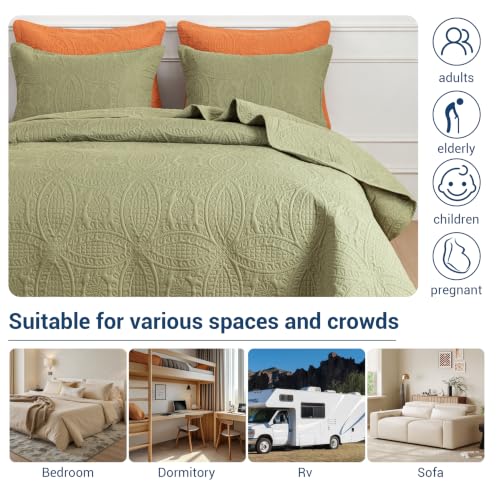 SheRest Quilt Set - Sage Green Lightweight Bedspread Coverlet, Queen (90 x 96)
