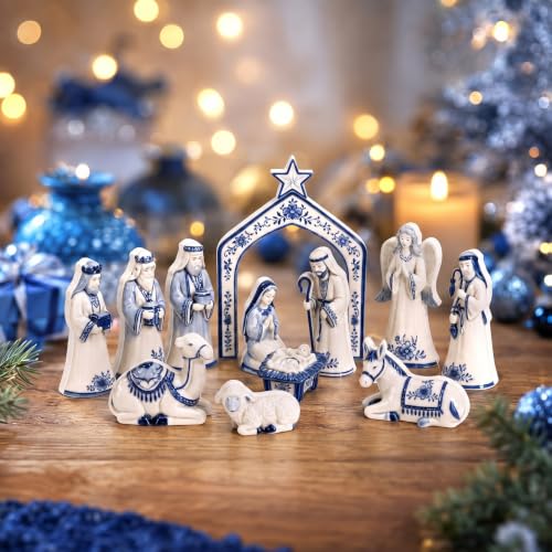 Chinoiserie Blue and White Wooden Nativity Set - 13 Pieces Mini Manger Decor