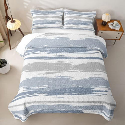 King Blue Grey Striped Quilt Set with Pillowcases - Modern Bedding, Grey Blue Variation