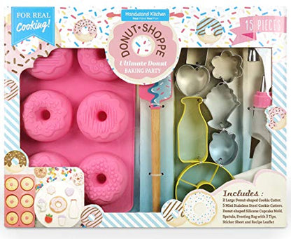 Handstand Kitchen Under the Sea 15-piece Ultimate Mermaid and Sea Life Baking Party with Recipes