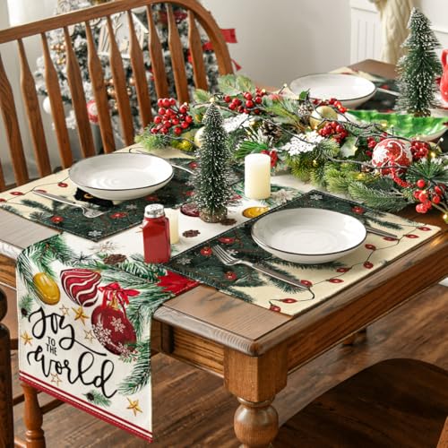 Christmas Cat Placemats Set of 4 12x18 Inch Seasonal Holiday Table Decor