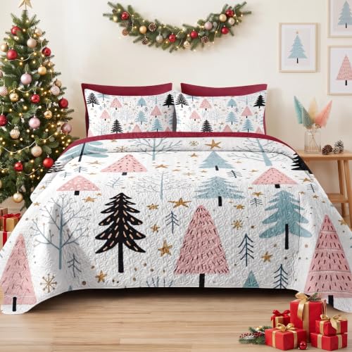 Queen Christmas Quilt Set with Tree Forest Pattern - 3 Piece Bedspread and Shams