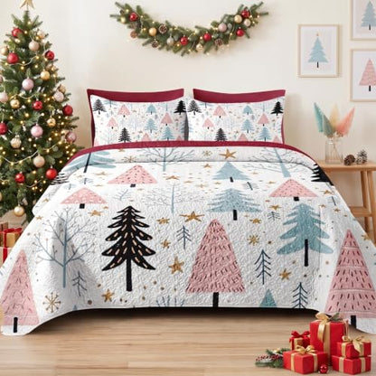 Queen Christmas Quilt Set with Tree Forest Pattern - 3 Piece Bedspread and Shams