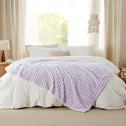 Bedsure GentleSoft Light Brown Full Blanket for Couch - Cozy Soft Blankets for Women, Cute Small Fleece Throws for Girls, Birthday Gifts for Women Decor Gifts for Mom, 84x90 Inches