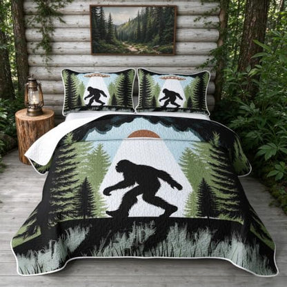 Bigfeet Silhouette Kids Quilt Set Full Size Bedspread with Pillow Shams - Variation of Bigfeet 24 / Full