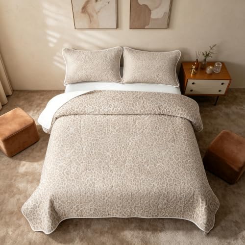 Beige Leopard 3-Piece Quilt Set King Bedding Microfiber All Season