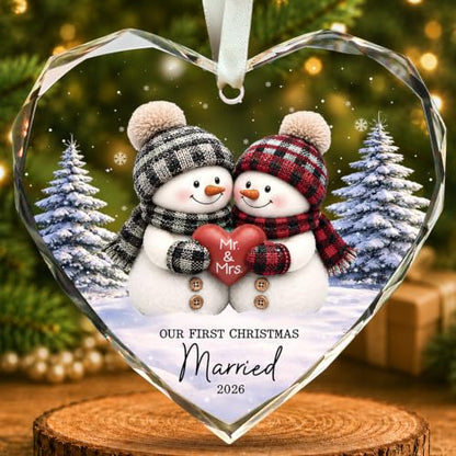 First Christmas Married Ornament 2026 - Wedding Gift for Newlyweds - Variation: Married